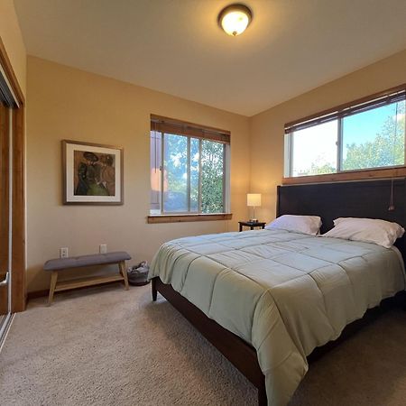 Comfortable And Convenient Truckee Condo Экстерьер фото