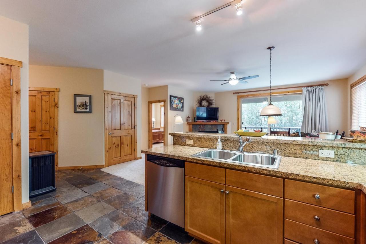 Comfortable And Convenient Truckee Condo Экстерьер фото