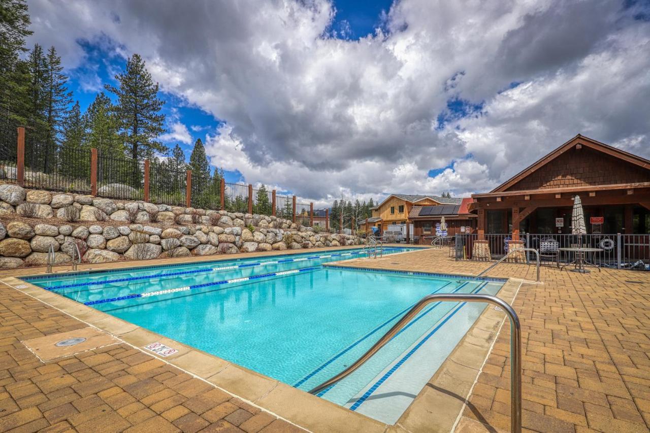 Comfortable And Convenient Truckee Condo Экстерьер фото